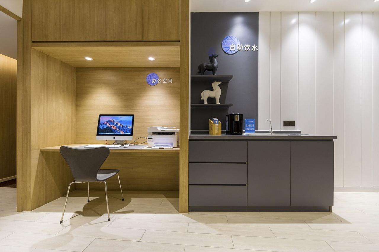 Hanting Premium Hotel Shanghai Hongqiao Transportation Hub Railway Station Bagian luar foto