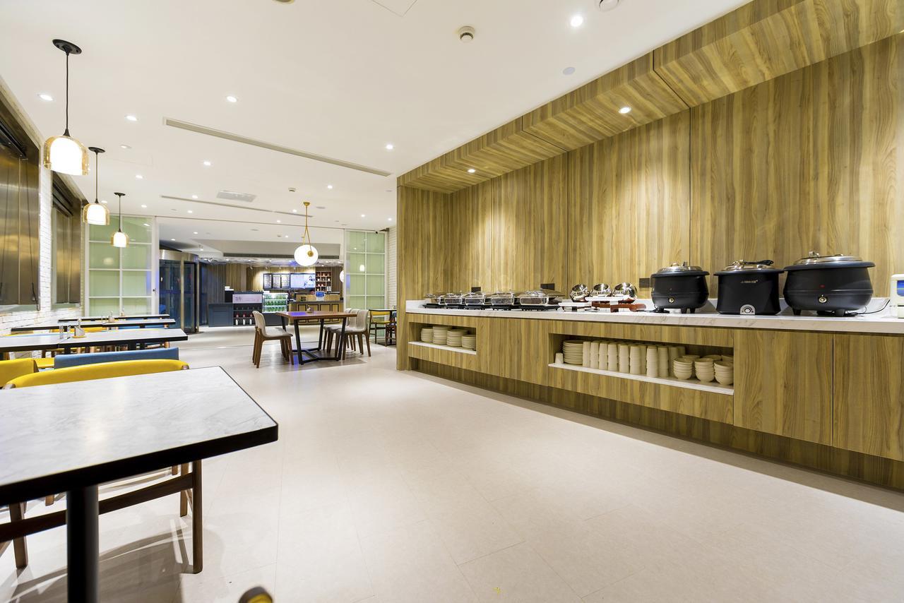 Hanting Premium Hotel Shanghai Hongqiao Transportation Hub Railway Station Bagian luar foto